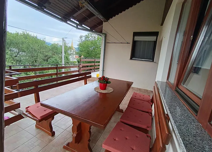 Apartma Mihatovi
